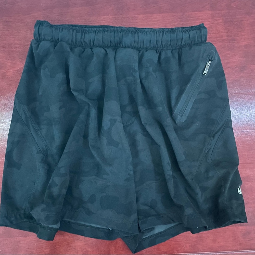Lululemon Surge 5”